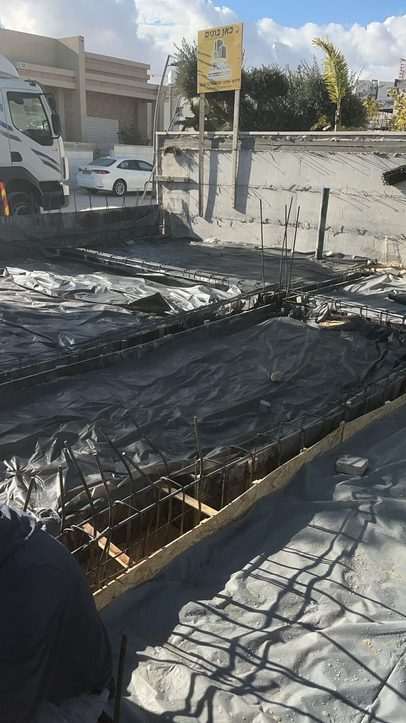 התקדמות בניה 