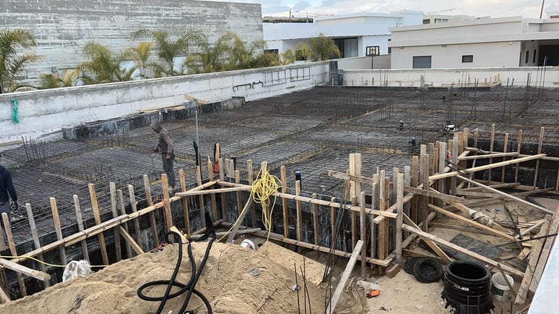 התקדמות בניה 