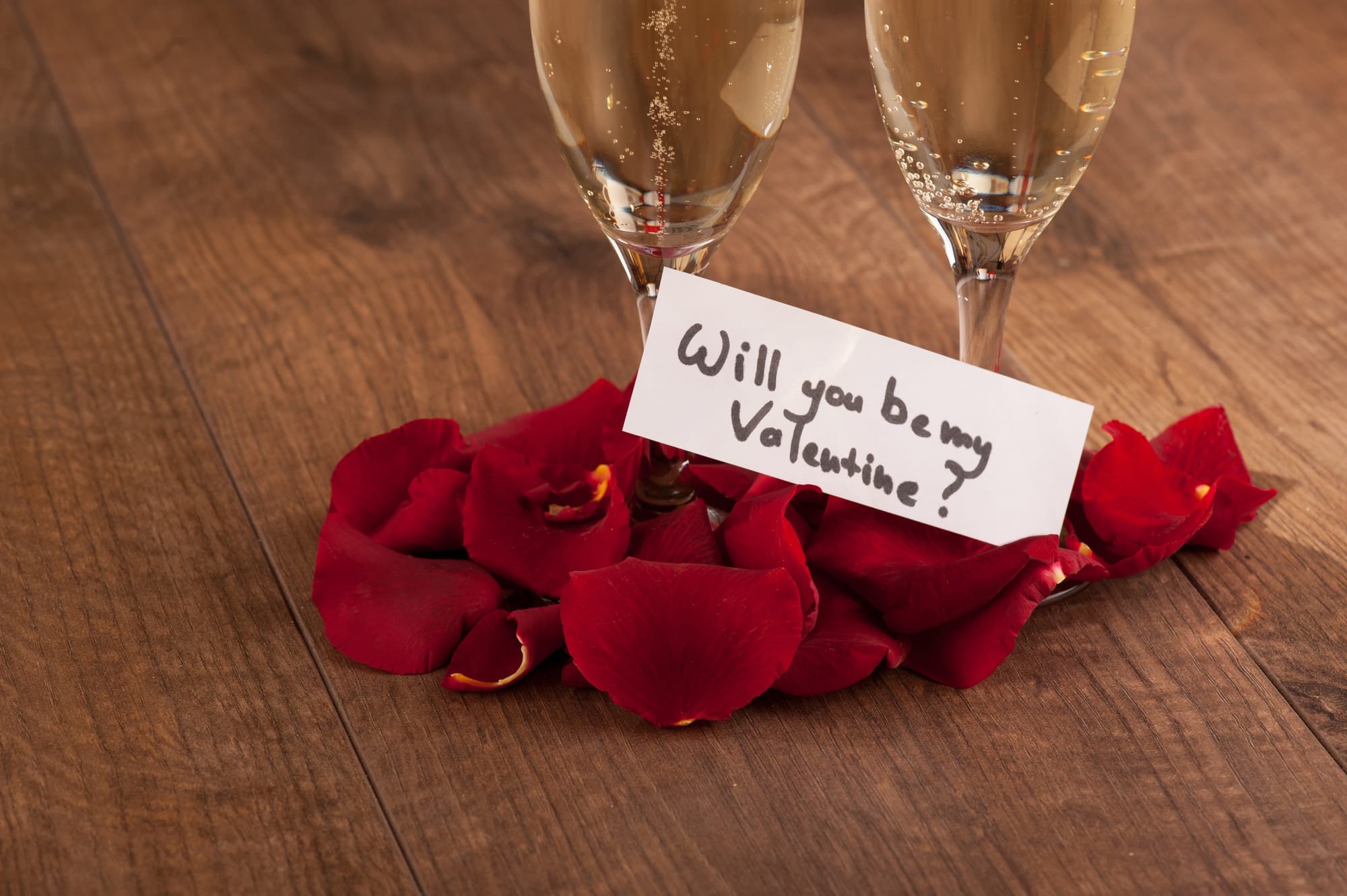 SAINT VALENTIN - HAMMAM 20MN & MASSAGE CALIFORNIEN 40MN & GOURMANDISES - DUO