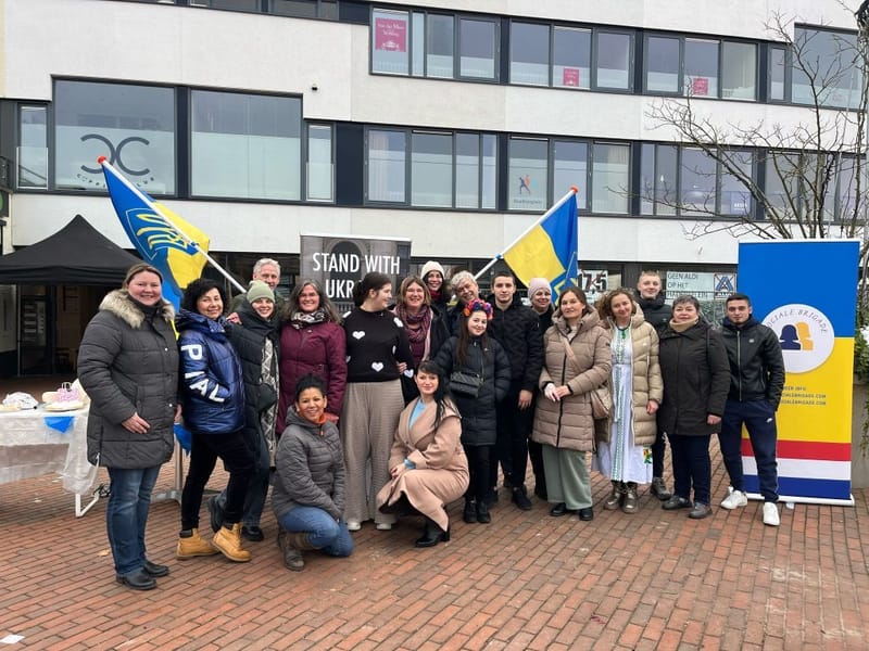 День акції в Харені: понад 70 бананових коробок, повних гуманітарної допомоги
