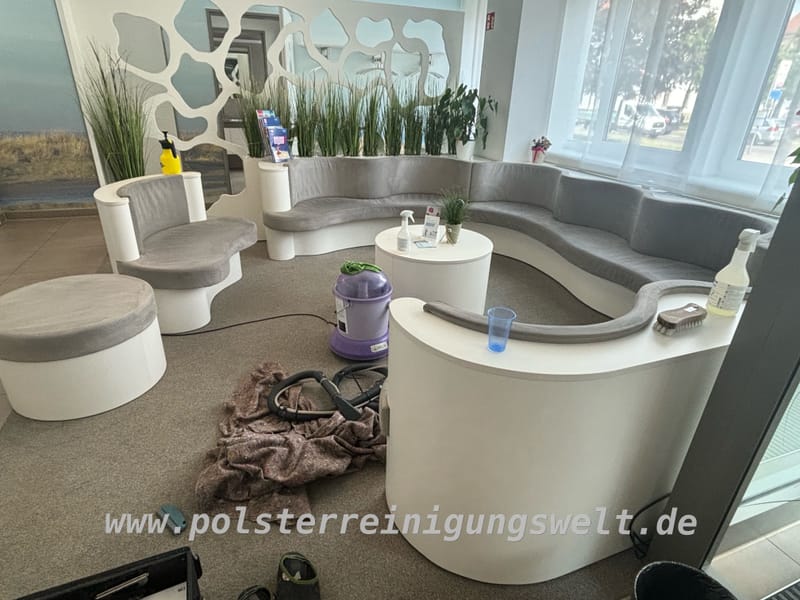 Polsterreinigungswelt meldet sich heute aus der Radiologie Markkleeberg