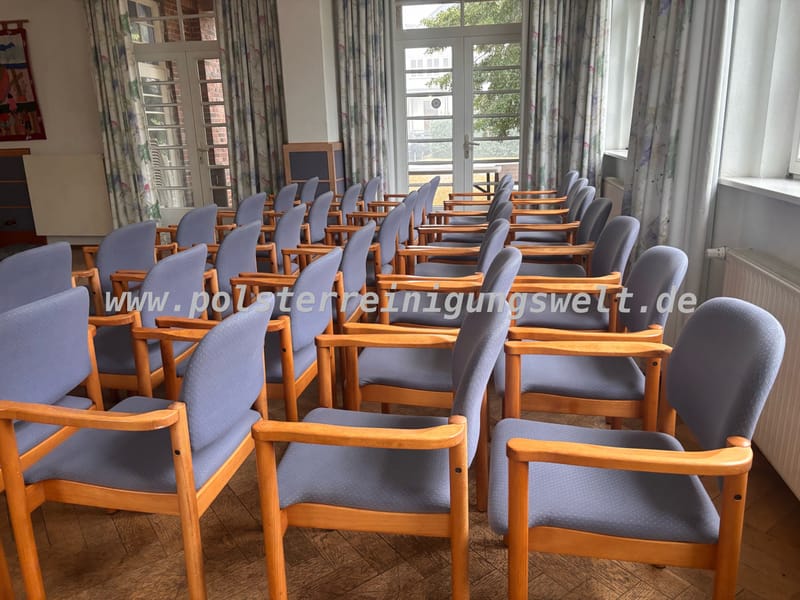 Polsterreinigungswelt in der evangelischen Gemeinde Gustav-Adolf-Werk e.V.