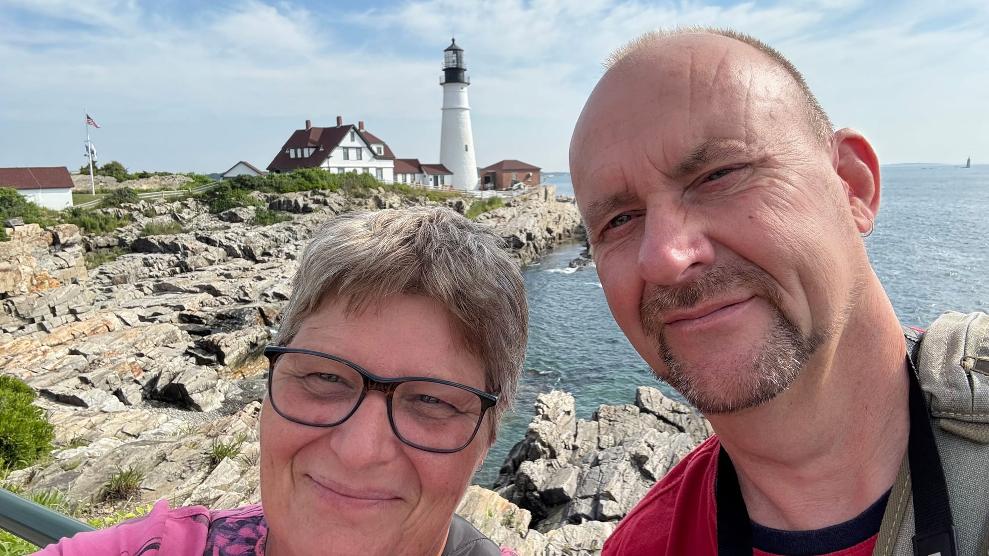 Flere fyrtårn, flere stater og Cheers