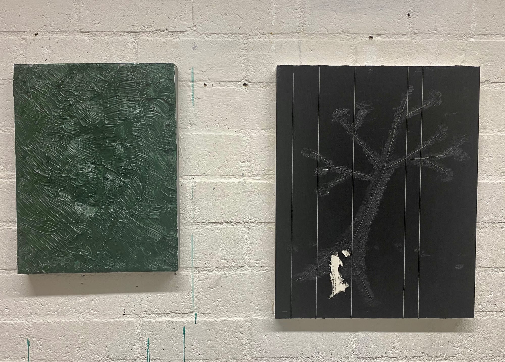 Line Up-Linen Down Green 2024 -olieverf/loodpaneel 30x40x4 cm /Joshua Tree 40x50x3 cm Olieverf -paneel 2024