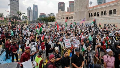812) PELBAGAI LAPISAN MASYARAKAT SERTAI HIMPUNAN MALAYSIA BANGKIT UNTUK GAZA - HARIAN METRO - 09/08/2025