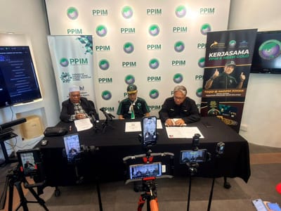 908) AKTIVITI | SESI PODCAST: MEMBERI RAWATAN ALTERNATIF SERTA PELUANG PEKERJAAN BAHARU KEPADA GRADUAN - PPIM - 06/11/2025