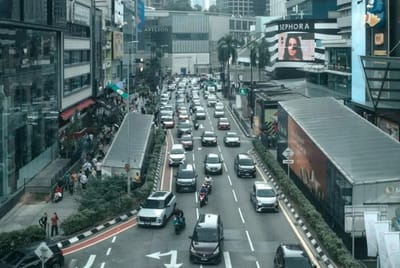 1125) CAN CHEAPER LATTE AND STARTING THE DAY EARLY SOLVE KL's PERPETUAL TRAFFIC JAMS? - THE STRAITS TIMES - 16/04/2026