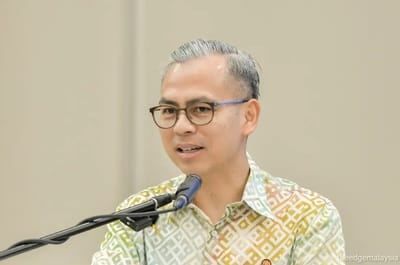 1296) TELCOS MUST EXPLAIN ALLEGED MASS REGISTRATION OF PHONE LINES BY TODAY, SAYS FAHMI - THE EDGE - 20/08/2026