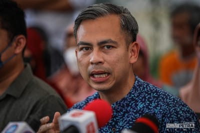 1299) FAHMI TO SUMMON TELCO CEO'S OVER SIM CARDS ALLEGEDLY USED BY SCAM SYNDICATES - THE VIBES - 20/08/2026