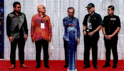 1308) PINDA AKTA PERKHIDMATAN POS, PERKETAT SEKTOR KURIER - UTUSAN MALAYSIA - 21/08/2026