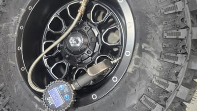 How Tire Pressure Affects Battery Range on an Electric Hunting Buggy