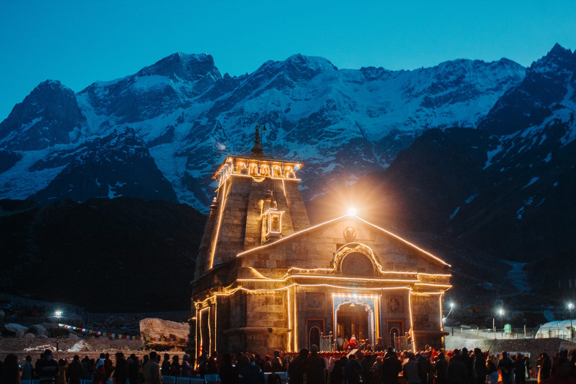 Explore Char Dham Yatra with Tempo Traveller and Car Rental