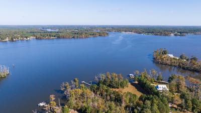 Osprey Drive, Yeopim River/Albemarle Sound