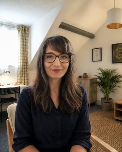 How I can help you? image