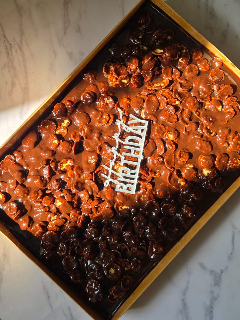 עוגת קראנץ שוקולד יום הולדת