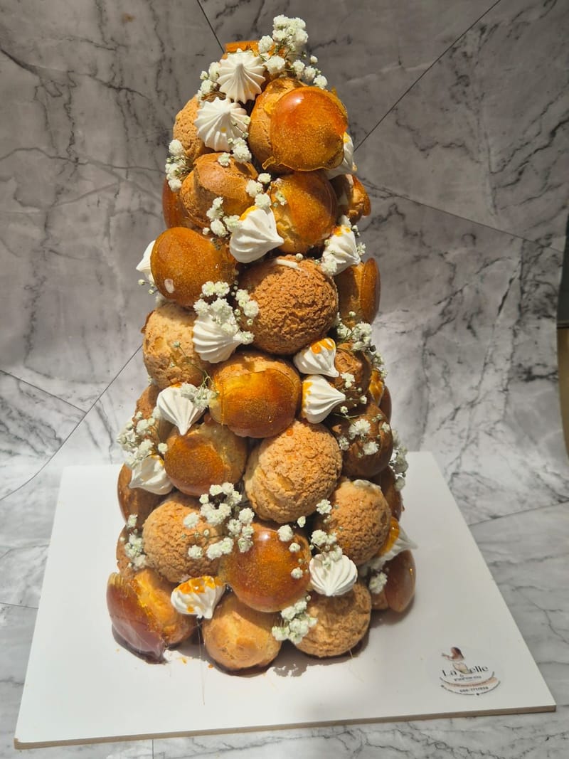 עוגות מעוצבות בר/ בת מצווה