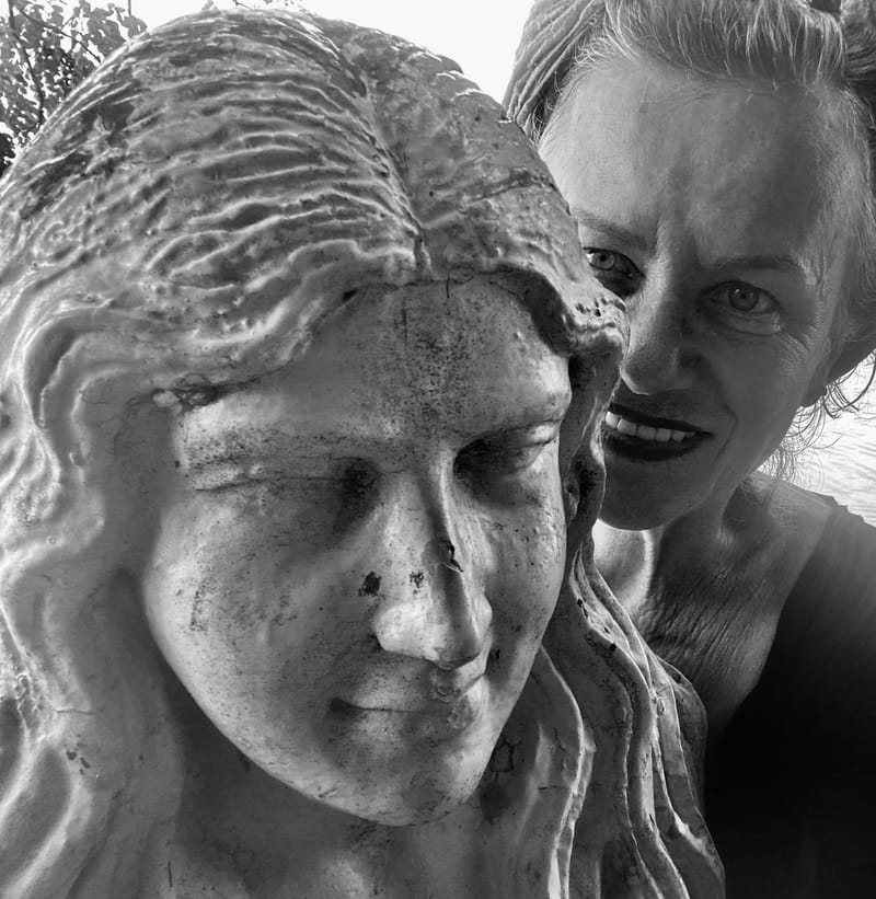 Black & White Faces of The World