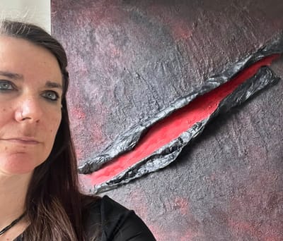 Wie is Linda Roosens? image