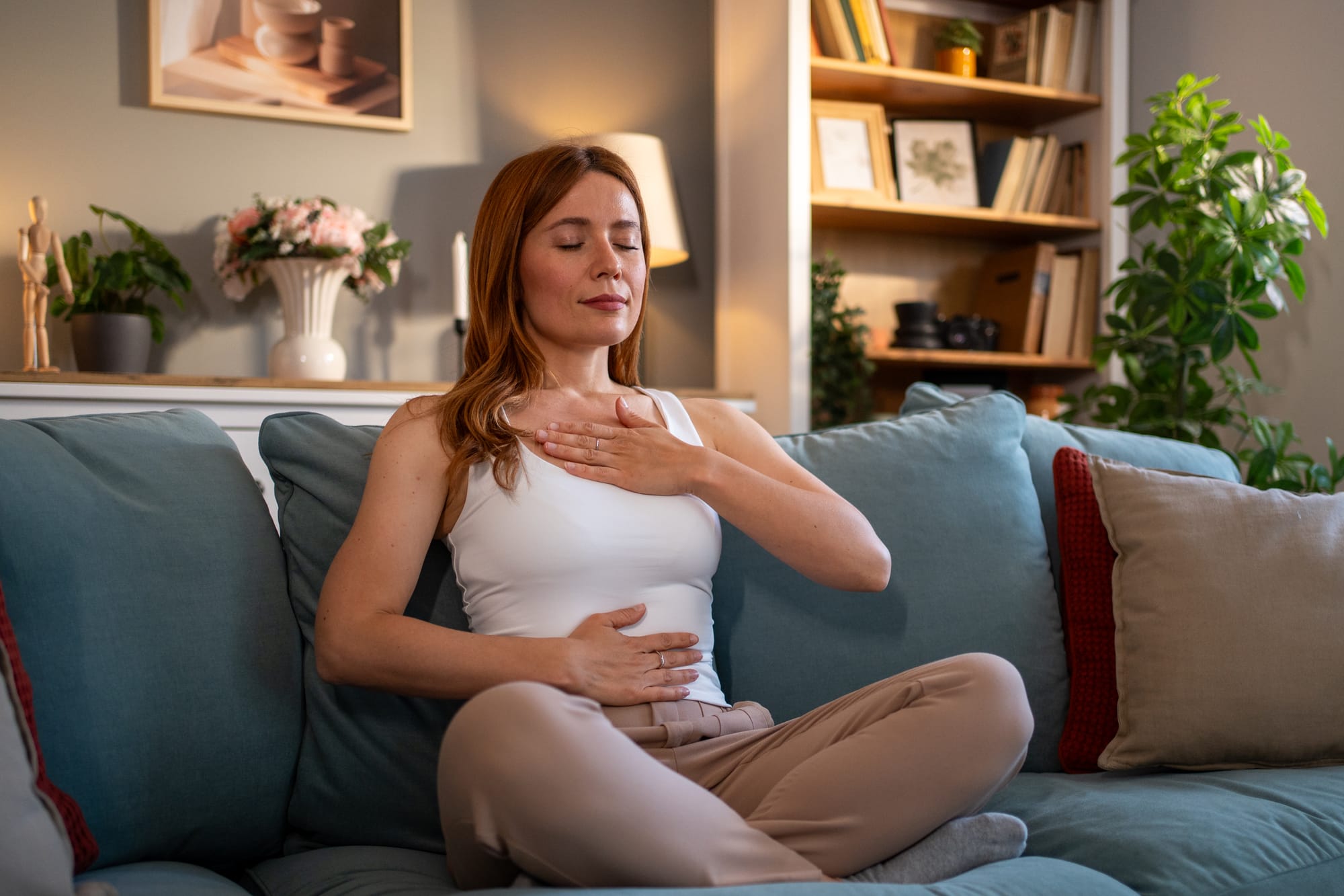 5 exercices simples pour apaiser le mental avant de dormir
