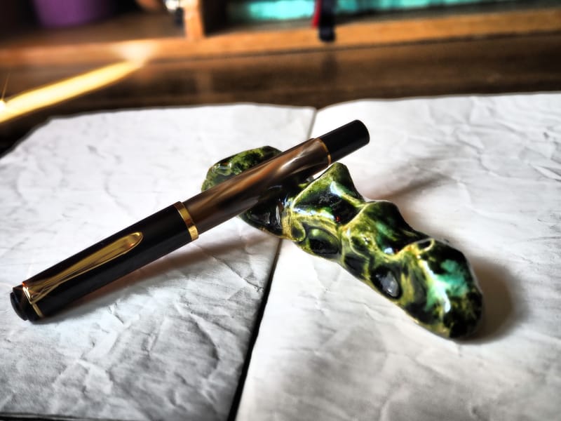 Pelikan M200 Brown Marbled