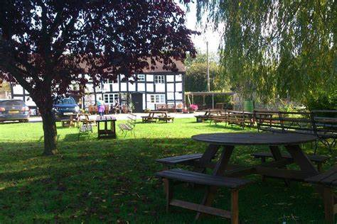 FARMERS ARMS - Birtsmorton - Near Malvern