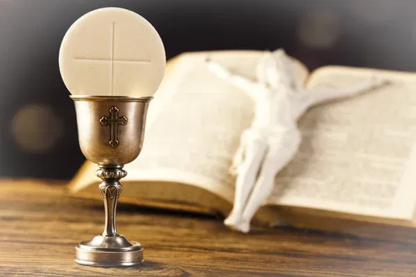 Szülői találkozás az elsőáldozás kapcsán