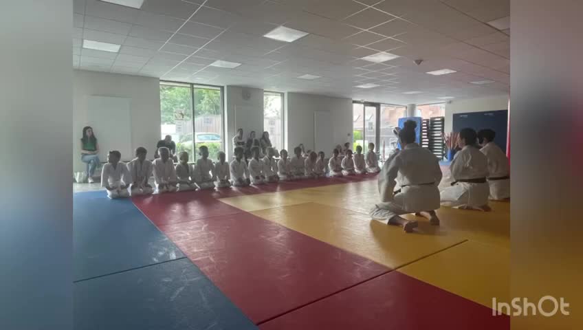 Cours des Baby judo avec Delphine