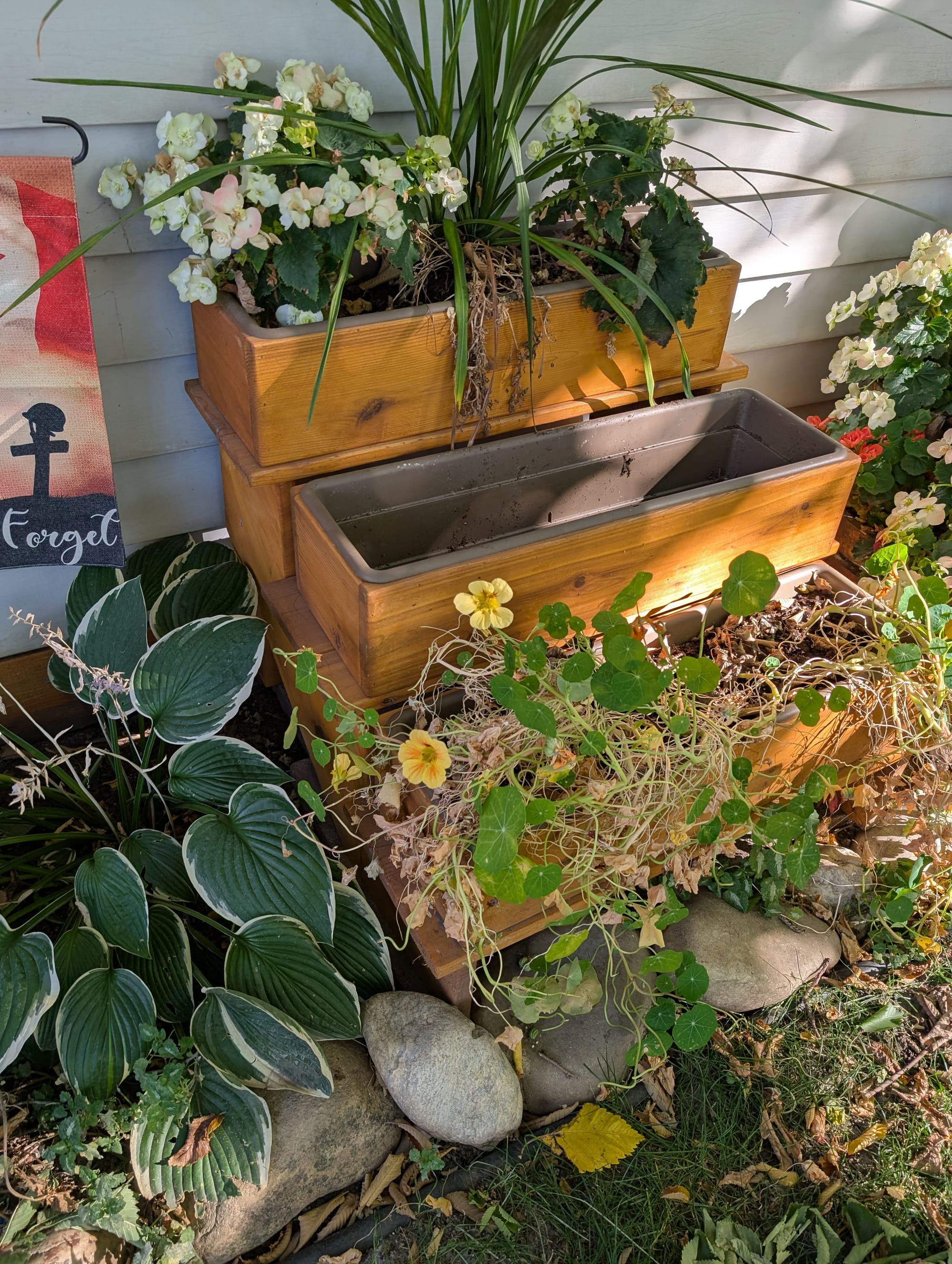 3 tier step planter with flower trays