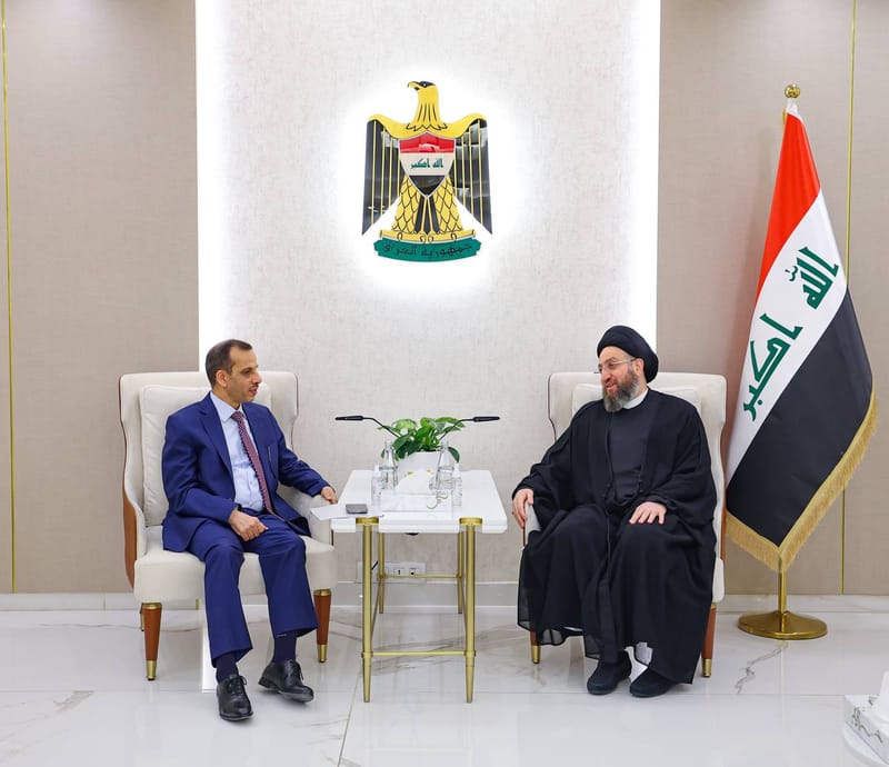 التقى سماحة السيد عمار الحكيم وفدا من شيوخ ووجهاء عشائر محافظة الديوانية برئاسة الشيخ زهير الشعلان