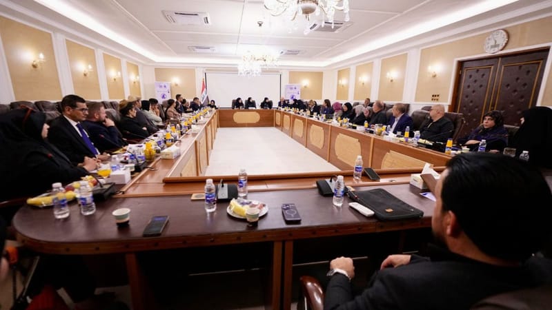 تحت عنوان
  " التكنلوجيا والعنف الرقمي " 
عقدت اللجنة التحضيرية لمؤتمر اليوم الإسلامي لمناهضة العنف ضد المرأة الورشة الثانية، في يوم الأربعاء 31 تموز بمكتب السيد الحكيم.