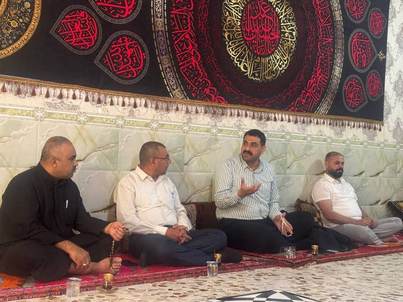 جانب من زيارة مسؤول تنظيمات الجنوب السيد قصي الموسوي بمعية المساعد التنظيمي في واسط السيد حسين جواد بهية ومسؤول دائرة الجنوب الأستاذ عباس القريشي إلى الشيخ أبو زهراء القريشي في قضاء النعمانية.