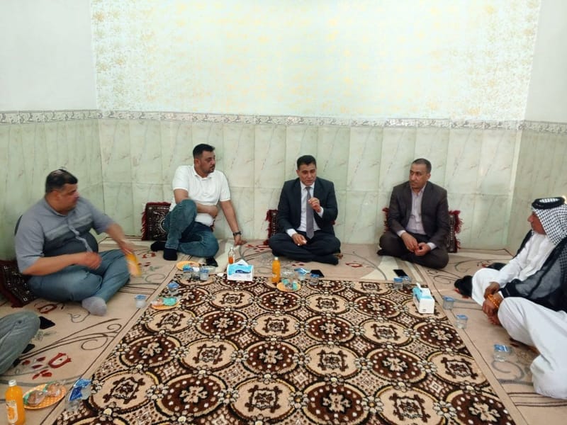 خلال زيارته إلى محافظة كربلاء المقدسة.. مسؤول تنظيمات الفرات الأوسط الأستاذ حيدر العويدي يزور دائرة الهندية/ مكتب الجدول الغربي ويلتقي بعض قيادات الدائرة بحضور المساعد التنظيمي في المحافظة الأستاذ حازم اليساري ومسؤول الدائرة الأستاذ أبو باقر الجليحاوي.