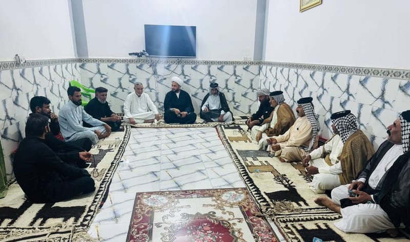 أمين محافظة واسط الشيخ حميد الكعبي يلتقي مجموعة من شخصيات ووجهاء جنوب المحافظة، والنقاش معهم حول آخر المستجدات السياسية والاجتماعية.