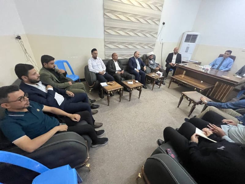 برئاسة مسؤول تنظيمات الفرات الأوسط الأستاذ حيدر العويدي، أمانة محافظة المثنى تعقد اجتماعها الدوري بحضور الأستاذ رائد العامري أمين المحافظة.