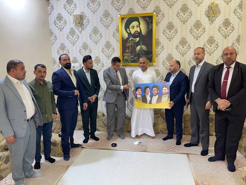 بحضور مسؤول تنظيمات الفرات الأوسط الاستاذ حيدر العويدي وأمين مُحافظة المثنى الأستاذ رائد العامري ومسؤول التنظيمات السيد مؤيد الياسري ومسؤول الدائرة الأستاذ عمار فاضل 
المكتب الإعلامي يطلق برنامج إعلان الهوية في دائرة السماوة بالتزامن مع هذه الجولة الميدانية في عددٍ من مضايف الحظ والبخت مضايف ابناء الحكيم.