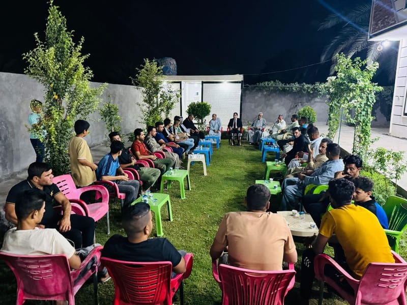 الأستاذ رياض عداي مسؤول تنظيمات بابل وعضو مجلس المحافظة يلتقي أهالي منطقة هوي شام ويستمع لطلباتهم واحتياجاتهم الخدمية.