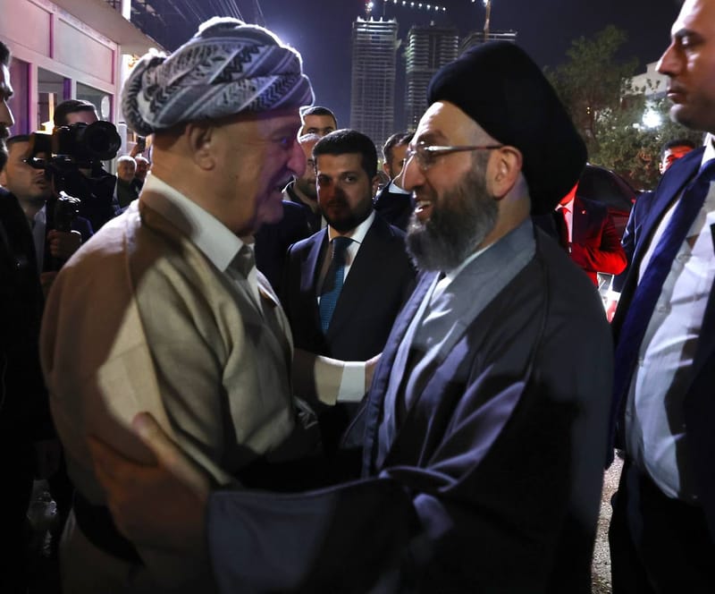 خلال زيارة سماحة السيد عمار الحكيم  لإقليم كردستان، وفي مضيف جناب الشيخ محمود آغا الهركي، التقي عددا من الشيوخ والوجهاء، وترحم على روح الفقيد الشاب حسين الهيركي.