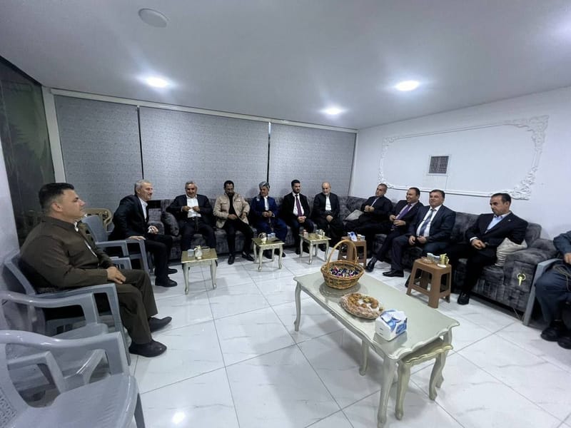 في إطار التواصل الميداني، الأستاذ صباح الصالحي يزور الأستاذ خوشناو خوشناو في أربيل ويبارك له فوزه بعضوية برلمان إقليم كردستان.