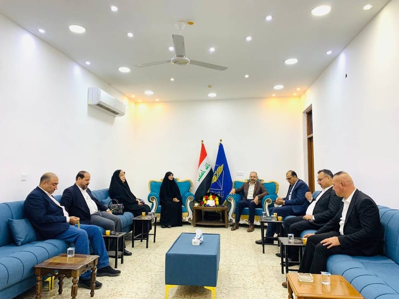 جانب من زيارة مسؤولة التنظيمات النسوية السيدة هدى جليل لمحافظة ديالى ولقائها بأمين المحافظة الأستاذ فرات التميمي وعدد من قيادات المحافظة.