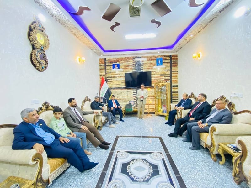 مسؤول تنظيمات الجنوب السيد قصي الموسوي يلتقي جمعاً قيــادياً في محافظة واسط.