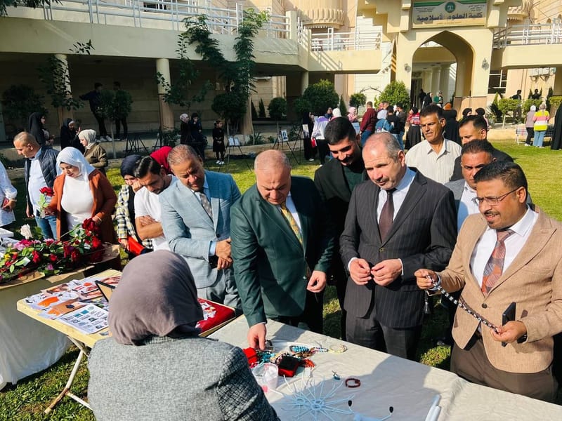 جانب مشاركة أمين محافظة ديالى الأستاذ فرات التميمي بالدعم والحضور  في برنامج همم الطلابي (بازاره بعنوان همم بلاتفورم) الذي أقيم في كلية العلوم الإسلامية بجامعة ديالى.