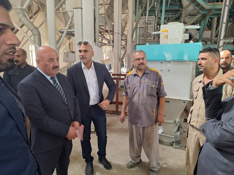 نائب محافظ الديوانية المهندس كاظم عبادي الجبوري يشرف على خطة تسويق محصول الشلب ويتفقد (صومعة) الشامية.