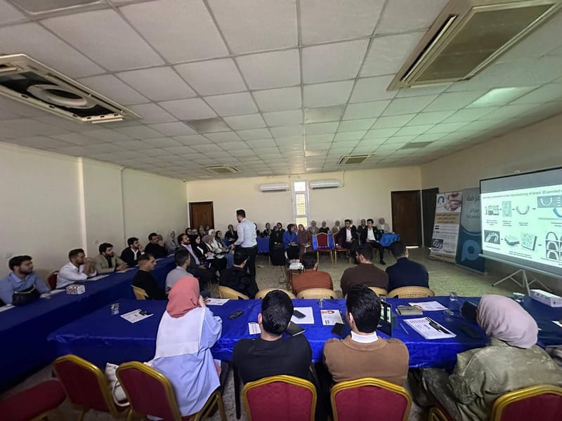 نظم مكتب الشباب المركزي في محافظة النجف الأشرف كورسًا تدريبيًا متخصصًا حول تقويم الأسنان الشفاف.