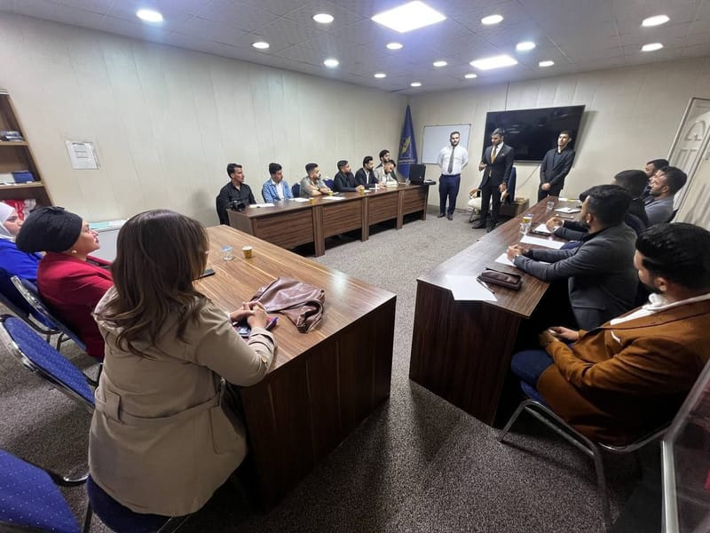 نظم مكتب الشباب المركزي في محافظة بغداد ورشة تدريبية حول قانون الاحوال الشخصية، استهدفت فئة المحامين وطلبة الجامعات.قدم الورشة الاستاذ المحامي يونس محسن والاستاذ المحامي رسول نجم الركابي، حيث تم استعراض و مناقشة القوانين والتشريعات المتعلقة بالأحوال الشخصية