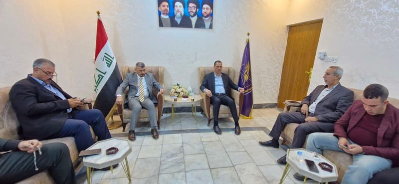 جانب من انعقاد مجلس الخدمة برعاية مكتب شؤون الدولة في محافظة كربلاء المقدسة ، بحضور أمين المحافظة الأستاذ مرتضى الحسناوي وعضو مجلس النواب السابق الدكتور حسن المسعودي.