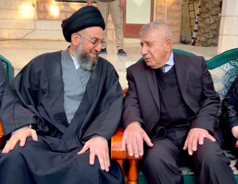 من قضاء خانقين في محافظة ديالى وفي مضيف كاكه إبراهيم علي رضا، وبحضور قائم مقام القضاء و النائب و عضو مجلس المحافظة من القضاء ، التقي سماحة السيد عمار الحكيم  عددا من الشيوخ والوجهاء من مختلف مكونات خانقين