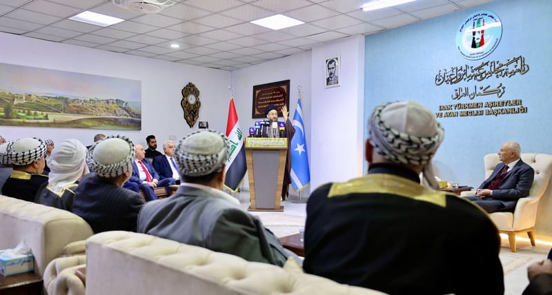 زار سماحة السيد عمار الحكيم  مجلس شيوخ عشائر و أعيان التركمان في محافظة كركوك، برئاسة ألاخ المفضال الشيخ فيض الله بك