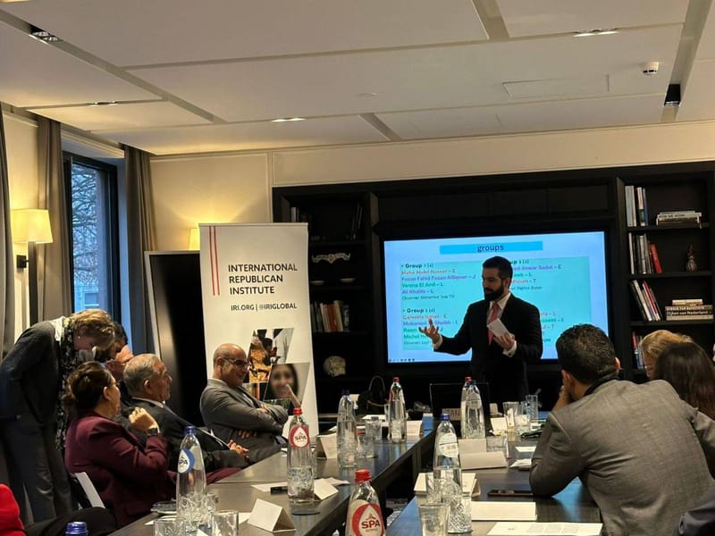 ‏مشاركة الدكتور محمد حسام الحسيني في الملتقى الدولي للتواصل بين الأحزاب السياسية بمدينة لاهاي في هولندا