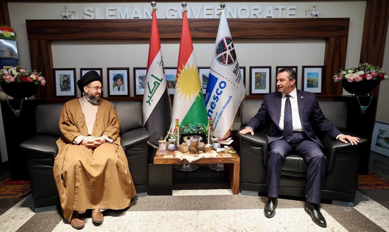 التقي سماحة السيد عمار الحكيم  بالسيد المحافظ الأستاذ هفال أبو بكر ونائبيه ورؤساء الوحدات الإدارية ومدراء الدوائر الخدمية في السليمانية