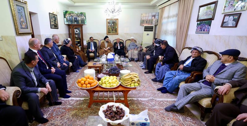 زيارة السيد عمار الحكيم  للمضيف العامر لجناب الشيخ جبار ياور.